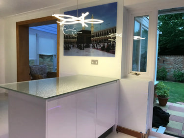 Silver Petal Stencil Glass Splashback – Bespoke - CreoGlass®
