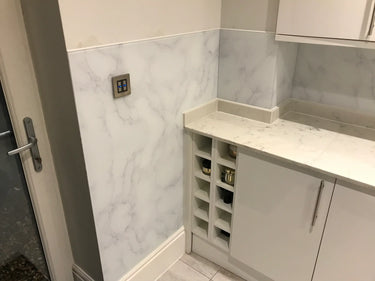 White Marble Printed Glass Splashback – Bespoke - CreoGlass®