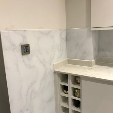 White Marble Printed Glass Splashback – Bespoke - CreoGlass®