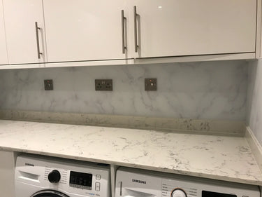 White Marble Printed Glass Splashback – Bespoke - CreoGlass®