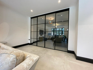 Modern Edge – Double Sliding Glass Door with Two Side Panels – PMF - CreoGlass®