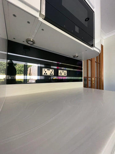 Black - Mirror Striped Splashback - Bespoke - CreoGlass®