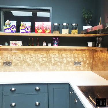Golden Veil - Italian Splashback - Bespoke - CreoGlass®