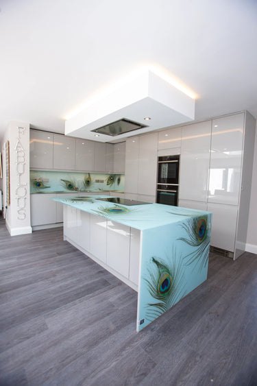 Peacock Printed 10mm Glass Worktop - CreoGlass®