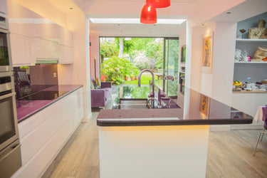 100% Luxury Orchid Mist 10mm Glass Worktop - CreoGlass®
