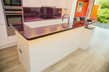 100% Luxury Orchid Mist 10mm Glass Worktop - CreoGlass®