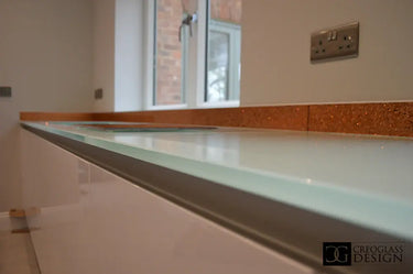 Standard 10mm Scratch Resistant Glass Worktop - CreoGlass®
