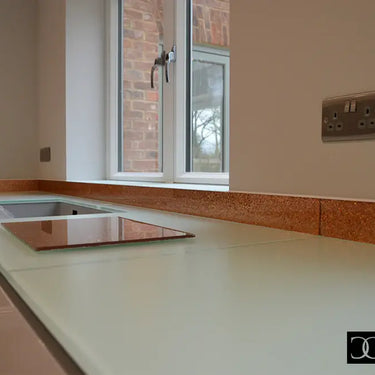 Standard 10mm Scratch Resistant Glass Worktop - CreoGlass®