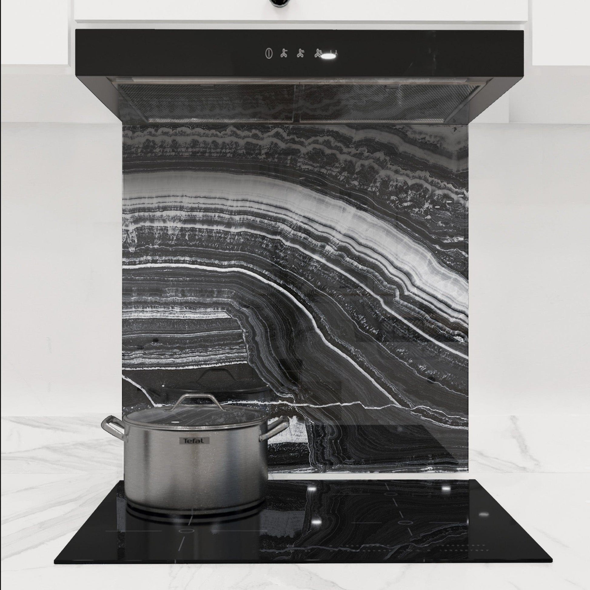 Black & White - Onyx Fantastico Splashback - DIY - CreoGlass®