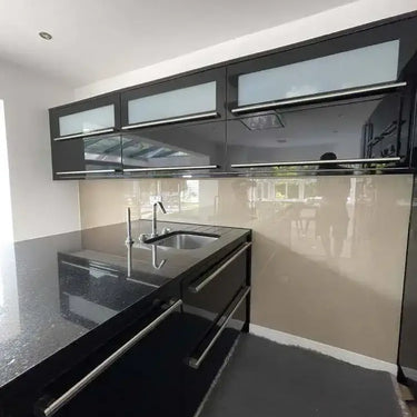 Antelope Colour Glass Splashback - Bespoke - CreoGlass®