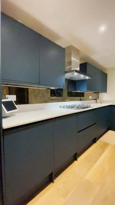 Antique Toughened Mirror - Bronze - splashback - 8 - Bespoke - CreoGlass®