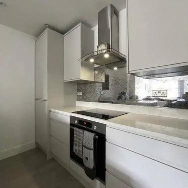 Antique Toughened Mirror - Silver - splashback - 6 - Bespoke - CreoGlass®