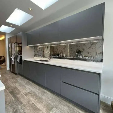 Antique Toughened Mirror - Silver - splashback - 8 - Bespoke - CreoGlass®