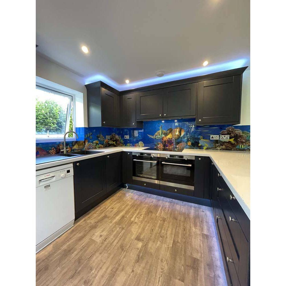 Aquarium Printed Glass Splashback - Bespoke - CreoGlass®