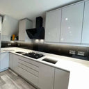 Black to White - Gradient - Splashback - Bespoke - CreoGlass®