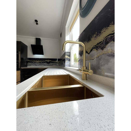 Gold - Famida - Splashback - Bespoke - CreoGlass®