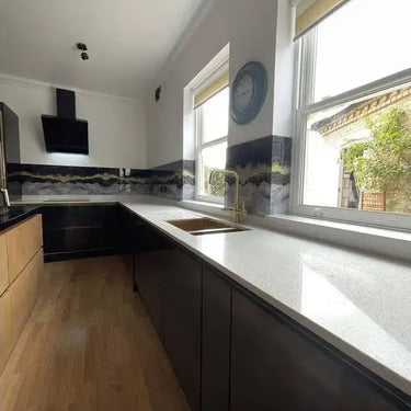 Gold - Famida - Splashback - Bespoke - CreoGlass®