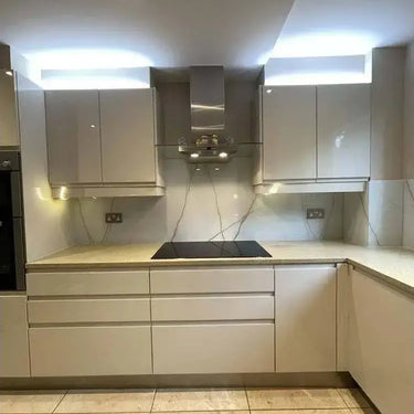 Golden - White Calacatta Splashback - Bespoke - CreoGlass®