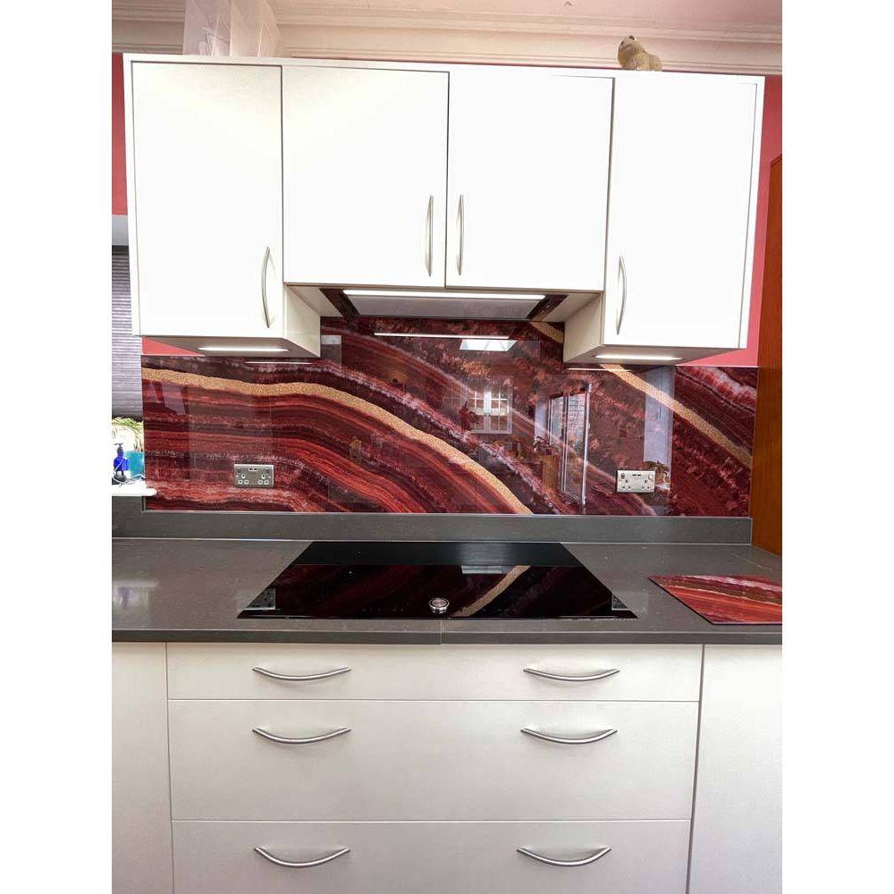 Original - Onyx Fantastico Splashback - Bespoke - CreoGlass®