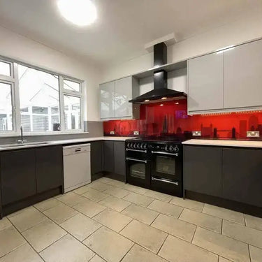 Red London Skyline Printed Landscape Glass Kitchen Splashback - Bespoke - CreoGlass®