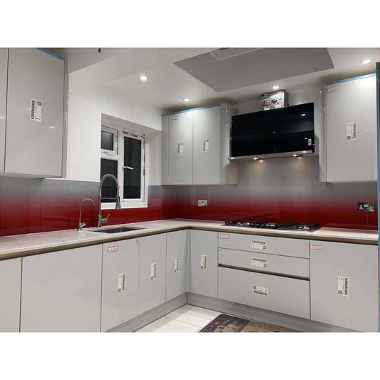 Red to White- Gradient - Splashback - Bespoke - CreoGlass®