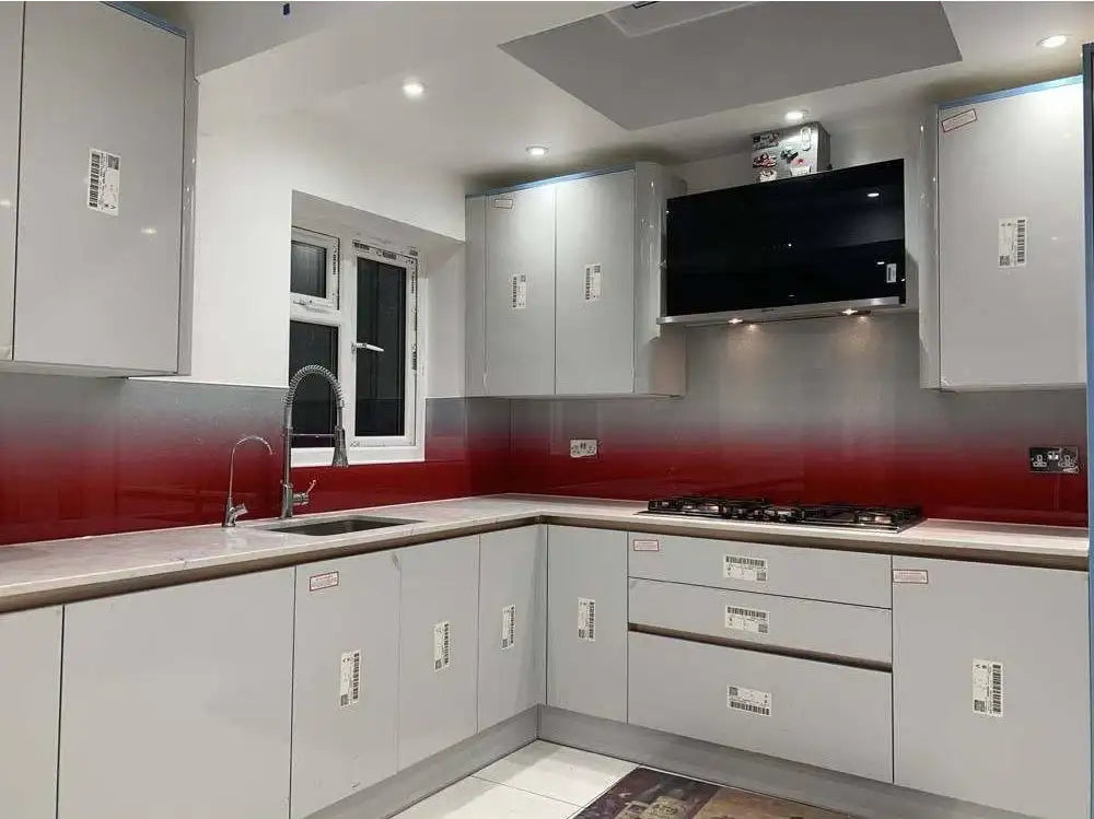 Red to White- Gradient - Splashback - Bespoke - CreoGlass®