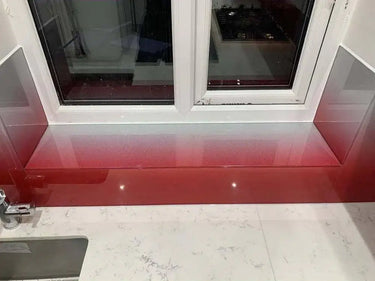 Red to White- Gradient - Splashback - Bespoke - CreoGlass®