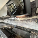 Silver- Famida - Splashback - Bespoke - CreoGlass®