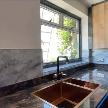 Silver - Grey- Famida - Splashback - Bespoke - CreoGlass®