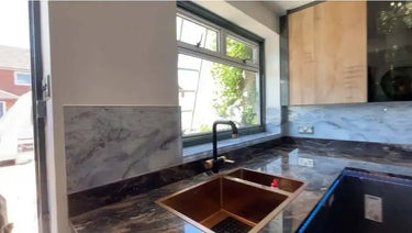 Silver - Grey- Famida - Splashback - Bespoke - CreoGlass®