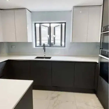Silver - White Calacatta Splashback - Bespoke - CreoGlass®