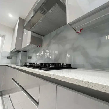 Silver - White Opera Splashback - Bespoke - CreoGlass®