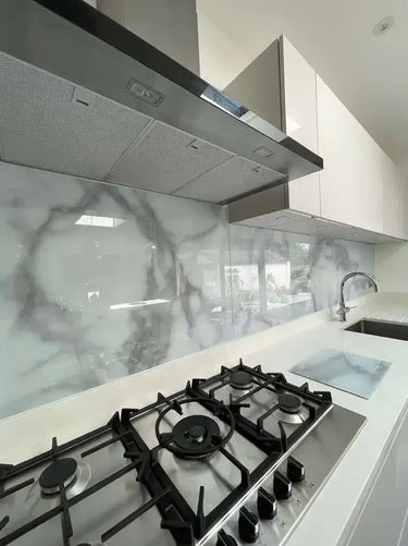 Silver - White Opera Splashback - Bespoke - CreoGlass®