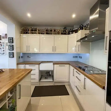 Soft Fauna 5 Colour Glass Splashback - Bespoke - CreoGlass®