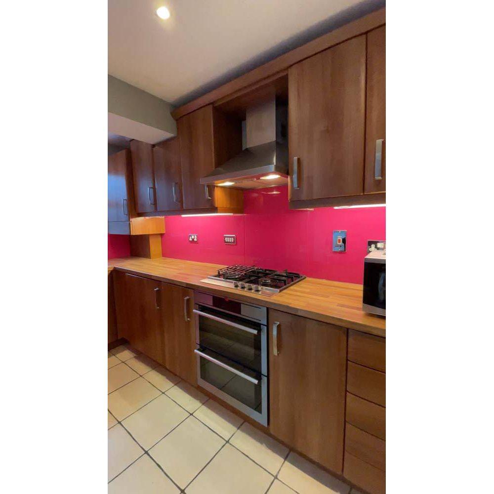 Telemagenta Colour Glass Splashback - Bespoke - CreoGlass®