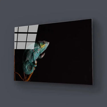 Chameleon Black Background Glass Wall Art - DIY - CreoGlass®