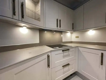Antelope Plain Colour 10mm Scratch Resistant Glass Worktop - CreoGlass®