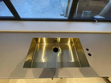 Antelope Plain Colour 10mm Scratch Resistant Glass Worktop - CreoGlass®