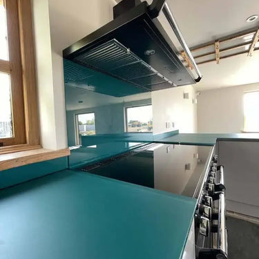 Scarab Plain Colour 10mm Scratch Resistant Glass Worktop - CreoGlass®