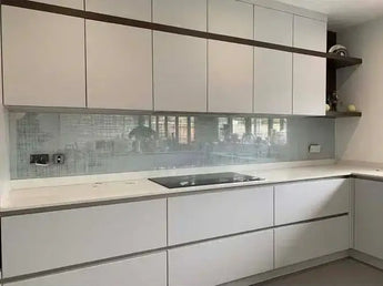Linen Patterned Toughened Mirror - Silver - Bespoke - CreoGlass®