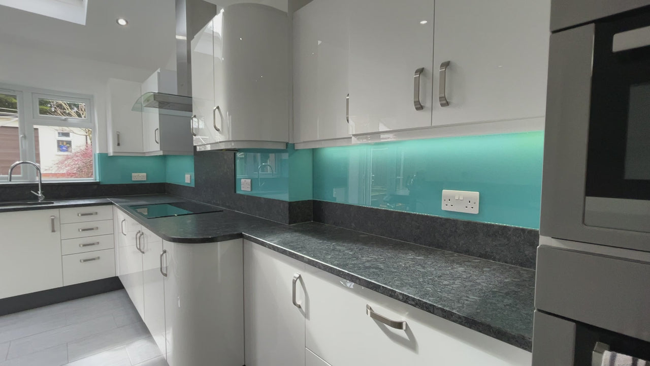 Plain Colour Splashbacks homepage video 