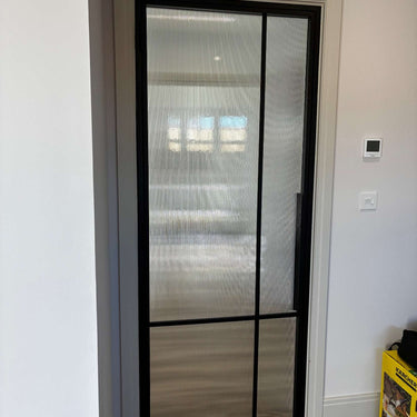 Reflex View – Single Hinged Door with Latch and Frame – internal steel and glass door, photo 4